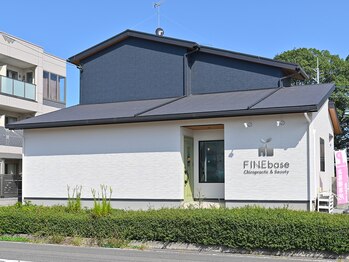 ファインベース(FINE base)/外観全体
