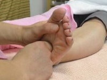 くつろぎの写真/一日の終わりに重だるくなる足へ。足ツボで巡りを促し、むくみと冷えを同時にケア★