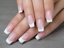 クリアベースフレンチネイル