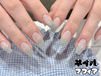 ネイルマフィア 池袋店(NAIL MAFIA)の写真/【ラメグラ・ワンカラ-¥5500♪】技術・雰囲気・おもてなし…どこをとっても大満足な、数少ない上質サロン☆