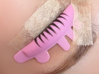 アイ ビューティー ルクール 見附店(EYE BEAUTY Le Coeur)の写真/【当店人気No.1】選べるカールでなりたいが叶う！トリートメント付きでまつ毛をケアしながら理想の目元へ♪