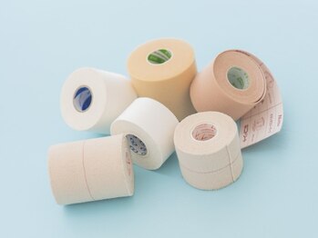 こばやし接骨院/保険内施術とテーピングも可