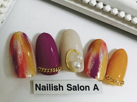 ニュアンスチェーンネイル