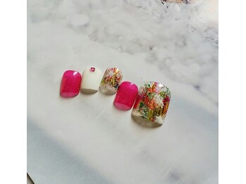 コーラル(CORAL)/フットジェル　￥10000