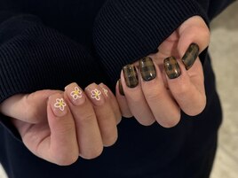 秋のチェックネイル