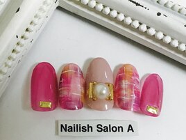 ニュアンスチェックネイル