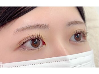 プリル ネイルアンドアイラッシュ 御幸ヶ原店(Puril NAIL&EYELASHES)/まつ毛パーマ(ピーナッツロッド)