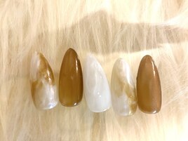 ミルクティーネイル