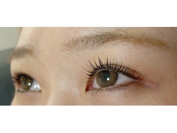 セレーナ(Selena)/パリジェンヌラッシュリフト