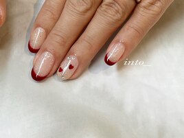 ハートネイル　フレンチ　ラメ