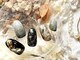 ジュアール(JuAR)の写真/特別な日のnailはココで決まり！指先に彩りを添える洗練されたdesignをご提案♪丁寧なケアでモチの良さも◎