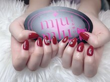 ミュウミュウ(miumiu)/赤ネイル