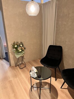 睡整/待ち合いスペース