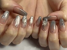 ミニュイネイルバイゼン(minuit nail by Zen)の雰囲気（カラーやパーツの豊富さはもちろん！こだわり続ける持ちの良さ◎）