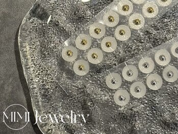 アルターアイズ(ALTER EYES)/耳つぼジュエリー