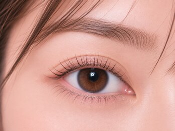 フィアラ 京都七条高倉店(Fiara)の写真/まつ毛パーマ初めての方へ！ぱっちりお目元で、新しい自分に出会える体験を◎