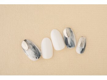 エムスラッシュ ネイル 新百合ヶ丘店(M.SLASH)/ニュアンスネイル