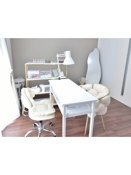 小規模プライベートサロン