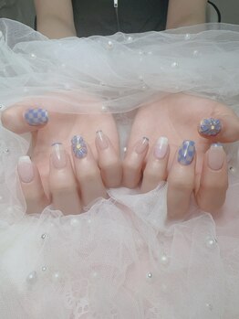 ブリー(Brille)/手書きネイル