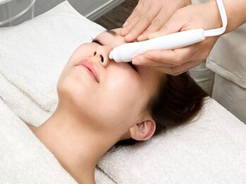 ミラ 中央林間(mira)の写真/【毛穴レス当店人気No1】毛穴改善ケア￥11000→￥6600貴女も潤う毛穴レス美肌★