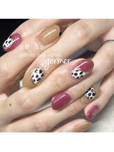 ジェルメ(germer)/秋色ダルメシアン柄ネイル！