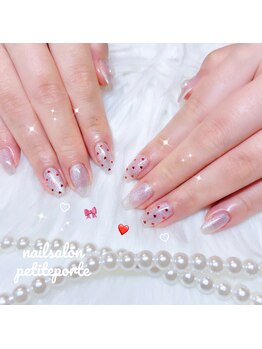 ハートドットちゅるんネイル♪