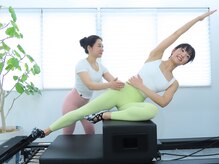 スュクシー ピラティススタジオ 日本橋店(Succy pilates studio)の雰囲気(【根本改善】国際資格×解剖学による姿勢分析で理想のボディへ!)