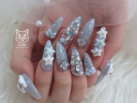 ふんわり/水色/星ネイル/中目黒