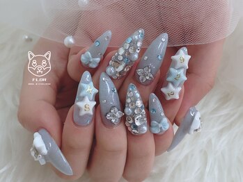 フロル(FLOR)/ふんわり/水色/星ネイル/中目黒