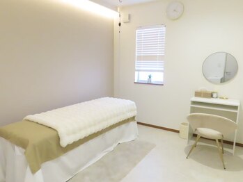 ベル(Belle)/可愛くて来やすい店内です♪