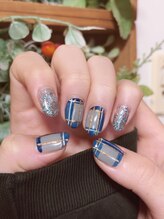 苺ネイル/チェックネイル