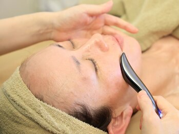 Nine9【ナイン】/導入機器で美容成分を肌深部まで