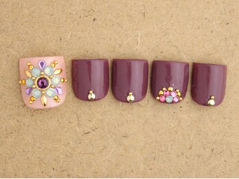 ネイルサロン ブランロール 白金店(Nail Salon Blanl'or)/FOOT 秋色♪ビジュー¥8,760