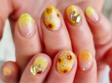 ネイルフロンティア 吉祥寺(NAIL FRONTIER)/手描きひまわり11980円