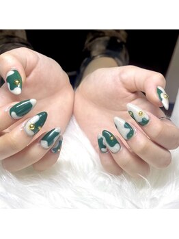 フォックスネイル(fox.nail__)/うねうねデザイン