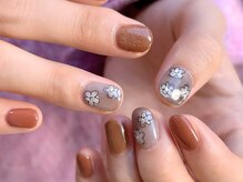 クララメイエキミュークス(CLALA Meieki μX)/名駅フラワーネイル