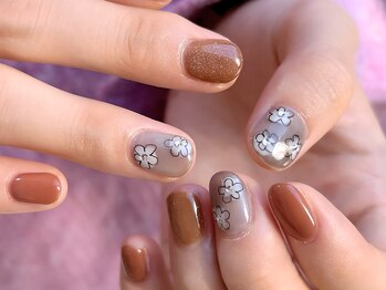 クララメイエキミュークス(CLALA Meieki μX)/名駅フラワーネイル