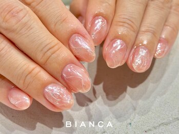 ビアンカ センター南店(Bianca)の写真/色変更OK！【パラジェル登録店♪ジェルネイル初回オフ込￥5800~】仕事でネイルできない方,ケアのみ￥5500♪