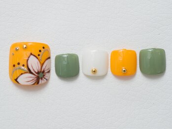 ミュール(Mule)/フット親指アート