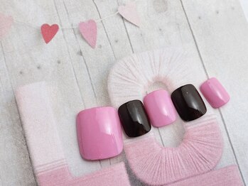 ネイルサロン&スクール ジーナ(GINA)/甘辛ワンカラー