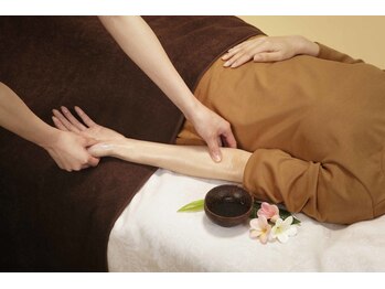 ル タン ラグジュアリー 東武百貨店池袋店/密かな人気！ハンドセラピー♪