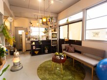 こりほぐし 図書館前/入口全景