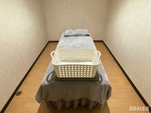 優楽リラクゼーションの雰囲気（お茶とお菓子をご用意しておりますのでゆっくりお過ごしください）