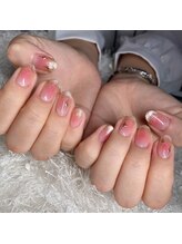 ベリール(Belire)/チークネイル☆持ち込み☆ラメ