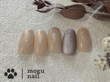 モグネイル(Mogunail)/大人シンプル /ドットネイル