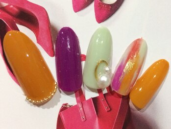 ネイルサロン リリオ(Nail Salon Ririo)/カラフル秋ネイル