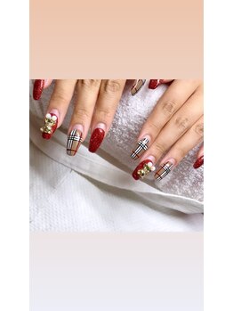 フィー(fee)/1ヶ月半以上浮かないネイル♪