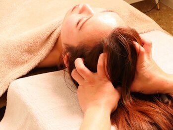 リノカピリナ(Lino ka pilina)の写真/不眠の日々から解放！頭皮も心もほぐされる最高の～ととのいを体感～高濃度酸素オイルヘッドスパ