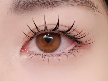 ビアス(Vias)の写真/《受賞歴ありの実力派》アイブロウ＆LEDマツエクで褒められ美人に♪センス光る目元デザインで第一印象UP＊