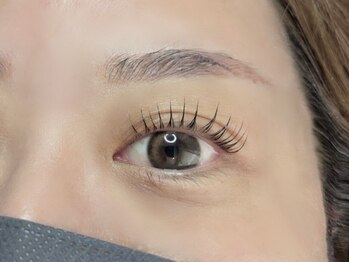 メイ(May)の写真/ナチュラルだけど印象に残るデザイン☆パーマ・まつエクで自まつげを活かした上品で優しい目元に♪